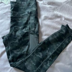 Camo high waisted leggings